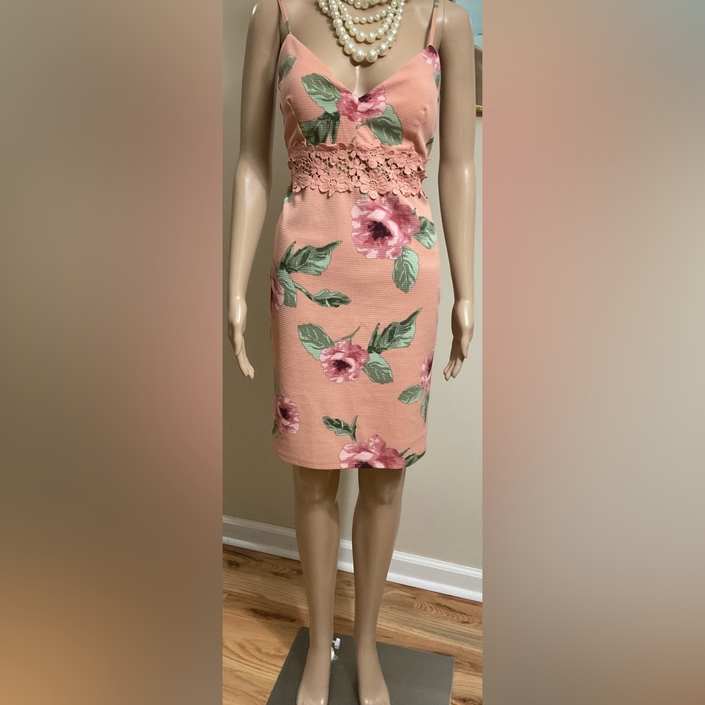 Iris, Size Large, Pink